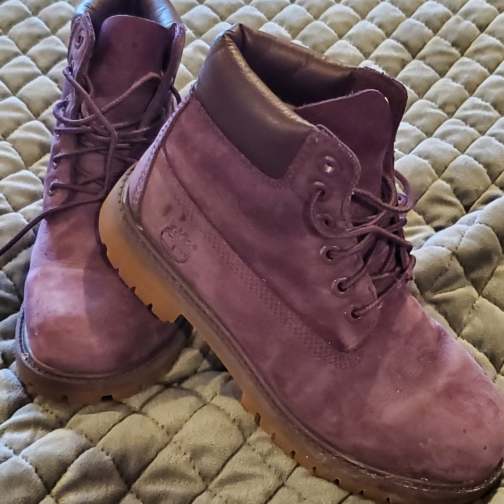 Boots - Picture 2 of 2